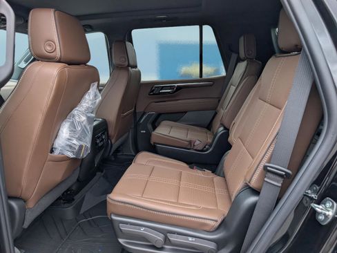 New 2026 Chevrolet Tahoe High Country image 15