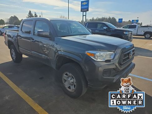Used 2023 Toyota Tacoma SR image 2