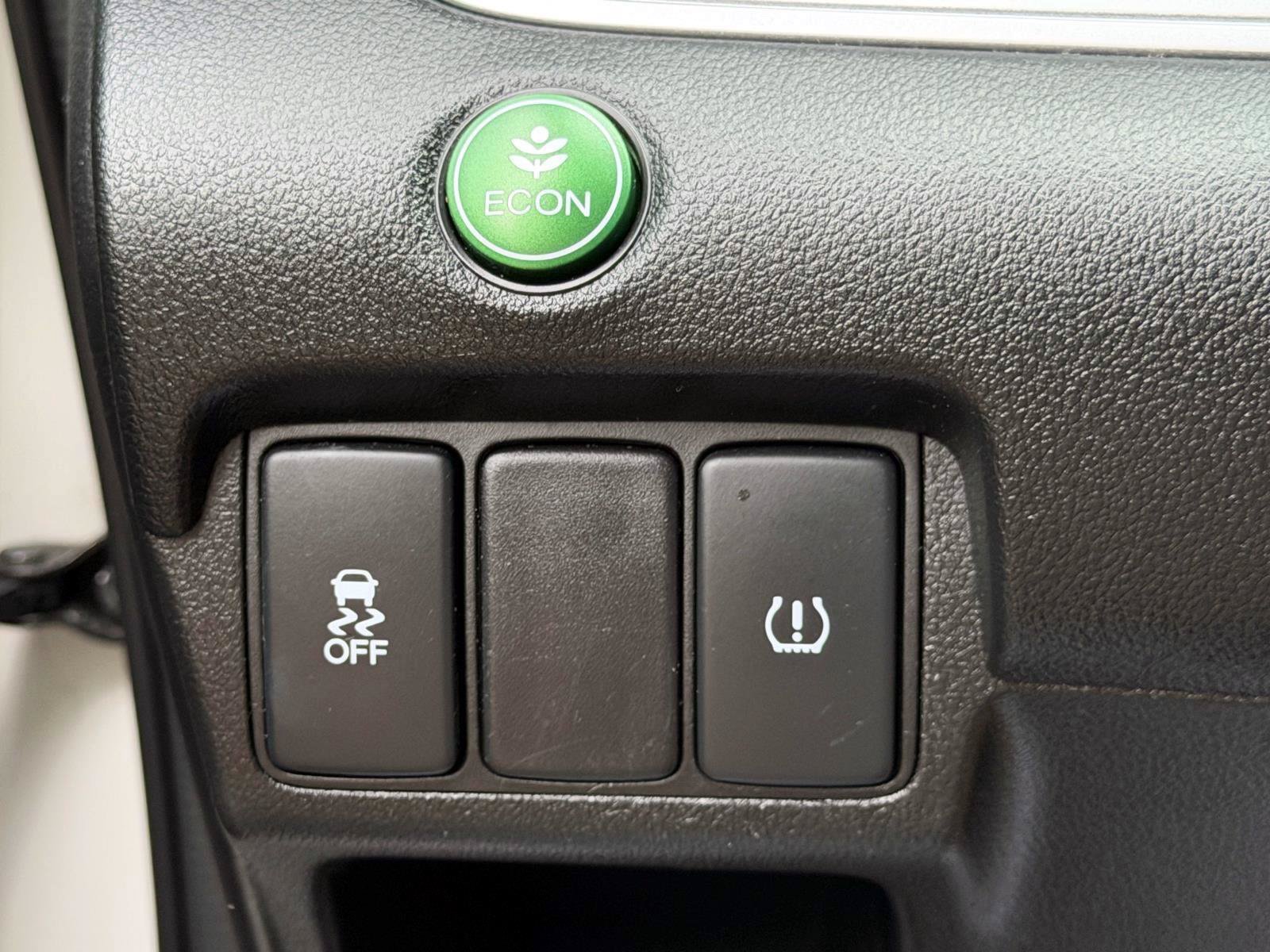 Used 2015 Honda CR-V LX image 19