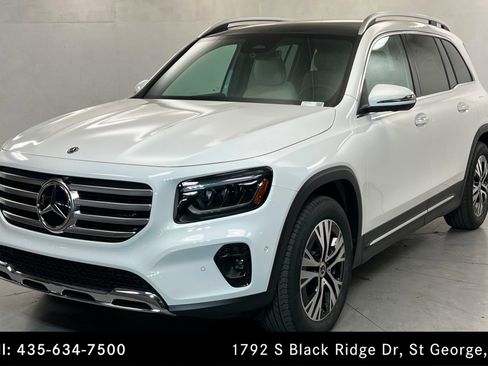 New 2026 Mercedes-Benz GLB 250 4MATIC image 1