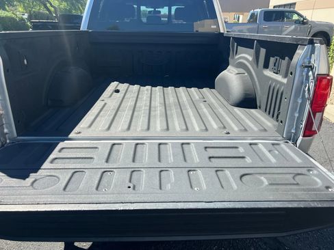 Used 2020 Ford F150 Lariat image 5