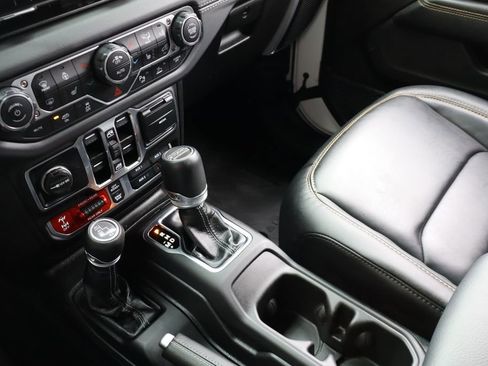 Used 2025 Jeep Wrangler Rubicon 392 image 28