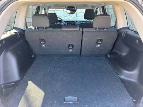 Certified 2023 Jeep Grand Cherokee Laredo w/ Luxury Tech Group I image 11