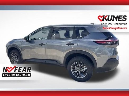 Used 2023 Nissan Rogue S AWD/4WD image 7
