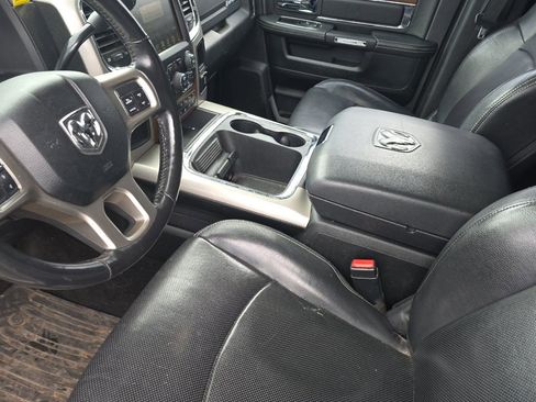Used 2017 RAM 2500 Laramie w/ Sport Appearance Group AWD/4WD image 7