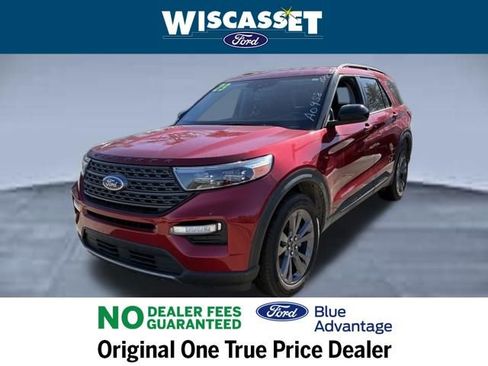 Used 2023 Ford Explorer XLT w/ Equipment Group 202A image 16