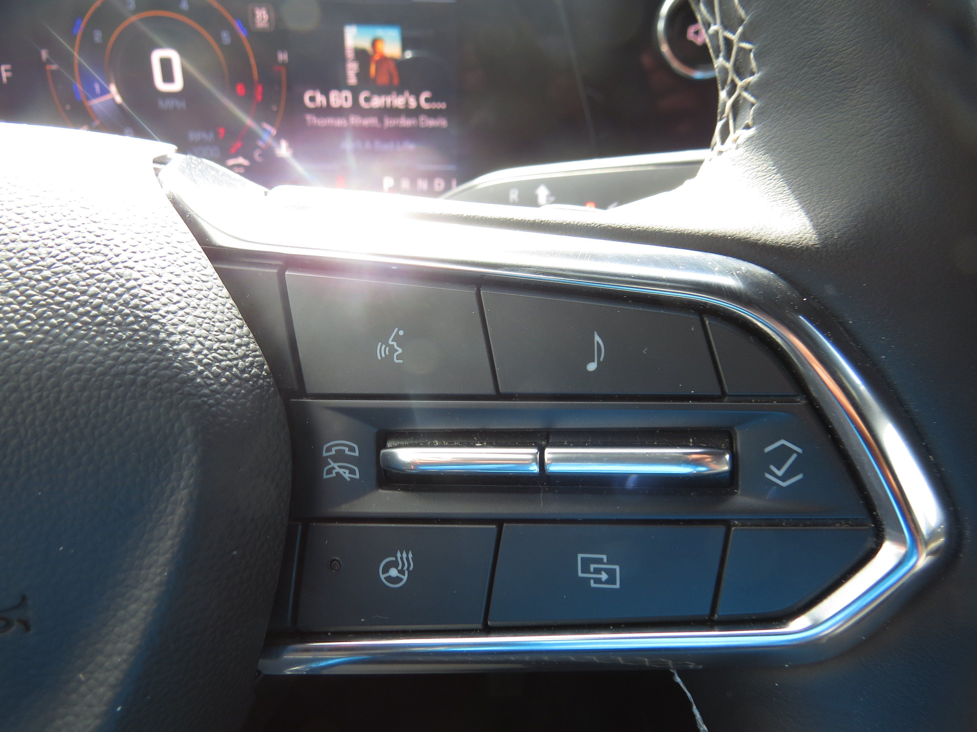 Used 2026 Chevrolet Traverse LT w/ Driver Confidence Package FWD image 22