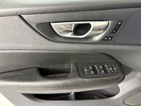 Used 2024 Volvo S60 B5 Core FWD image 19