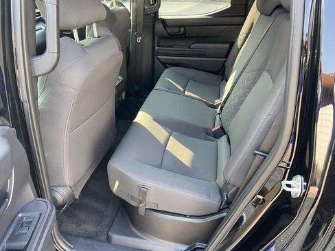 Used 2024 Toyota Tacoma SR5 AWD/4WD image 18