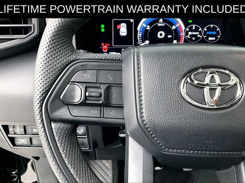 Used 2025 Toyota Sequoia TRD Pro AWD/4WD image 26