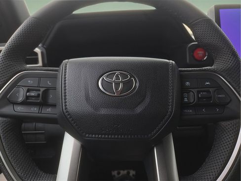 New 2026 Toyota Tacoma TRD Sport image 25