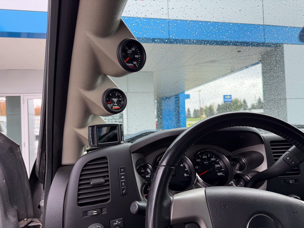 Used 2012 Chevrolet Silverado 2500 LT w/ Z71 Appearance Package AWD/4WD image 13