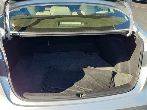 Used 2022 Toyota Corolla LE image 19