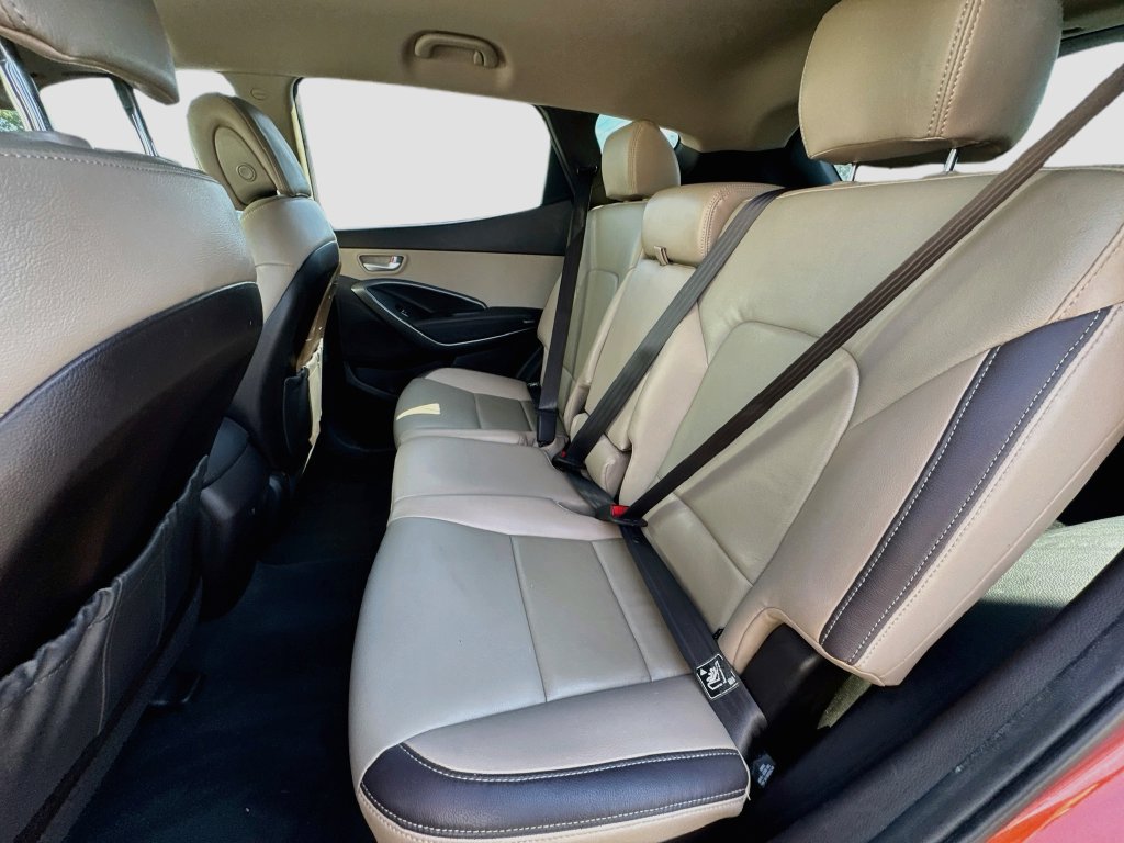 Used 2017 Hyundai Santa Fe Sport FWD image 29