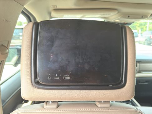 Used 2023 Ford Expedition Limited RWD image 24