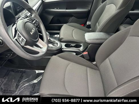 Used 2023 Kia Forte LXS w/ LXS Technology Package image 21