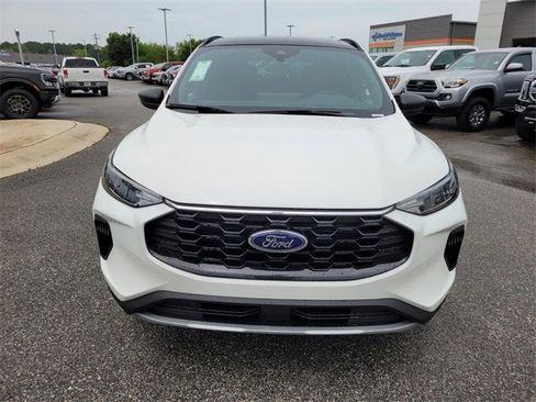 New 2025 Ford Escape ST-Line w/ Tech Pack #1 image 28