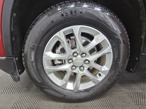 Used 2020 Chevrolet Traverse LT FWD image 45