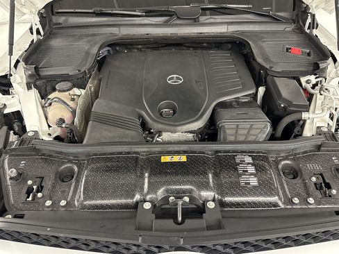 Certified 2022 Mercedes-Benz GLS 450 4MATIC image 32