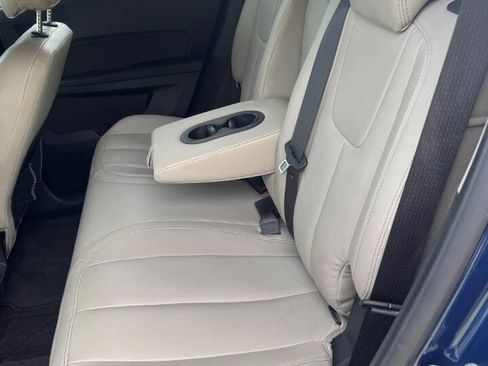 Used 2010 GMC Terrain SLE FWD image 13
