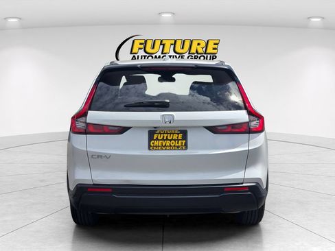 Used 2025 Honda CR-V LX image 5