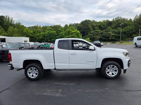 Used 2022 Chevrolet Colorado LT w/ Fleet Safety Package RWD image 12