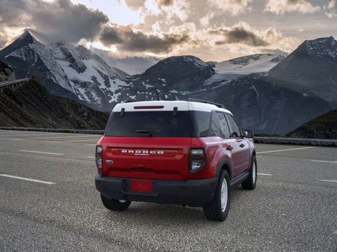 New 2025 Ford Bronco Sport Heritage w/ Convenience Package image 8