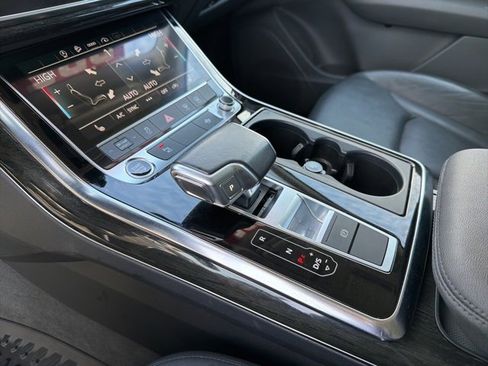 Used 2022 Audi Q7 2.0T Premium w/ Convenience Package image 20