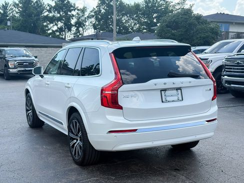 Used 2025 Volvo XC90 B5 Core AWD/4WD image 12