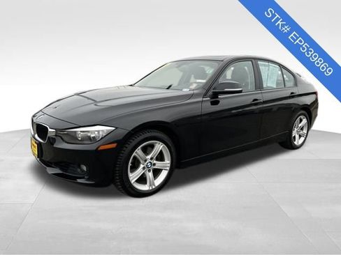 Used 2014 BMW 328i xDrive Sedan image 3