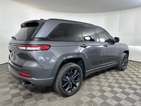 Used 2024 Jeep Grand Cherokee Limited 4xe image 3