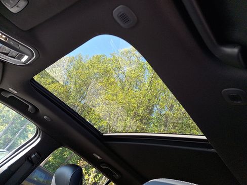 New 2025 Jeep Grand Cherokee Limited image 10