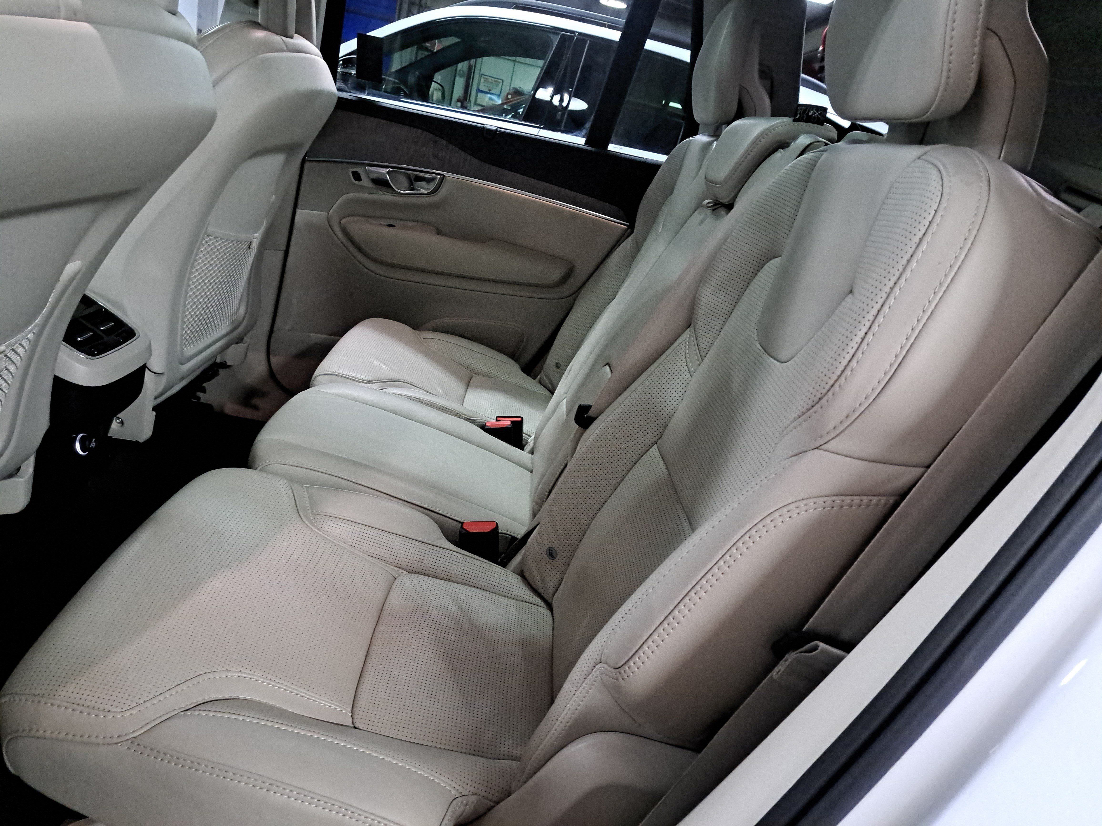 Used 2020 Volvo XC90 T6 Inscription w/ Protection Package Premier AWD/4WD image 15