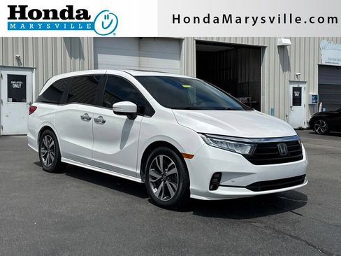 Used 2022 Honda Odyssey Touring image 1