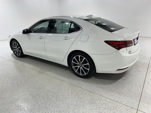Used 2017 Acura TLX 3.5L V6 image 3