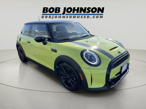Used 2024 MINI Cooper S FWD image 1