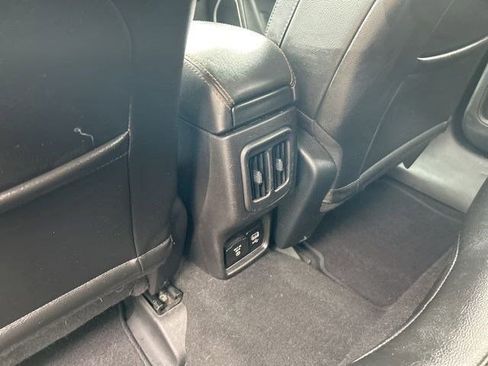 Used 2020 Jeep Compass Limited image 32