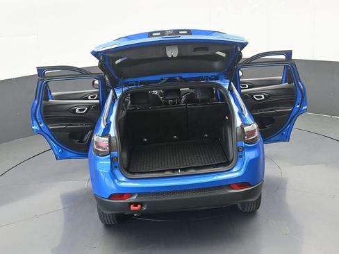 Used 2023 Jeep Compass Trailhawk w/ Trailhawk Elite Group image 77