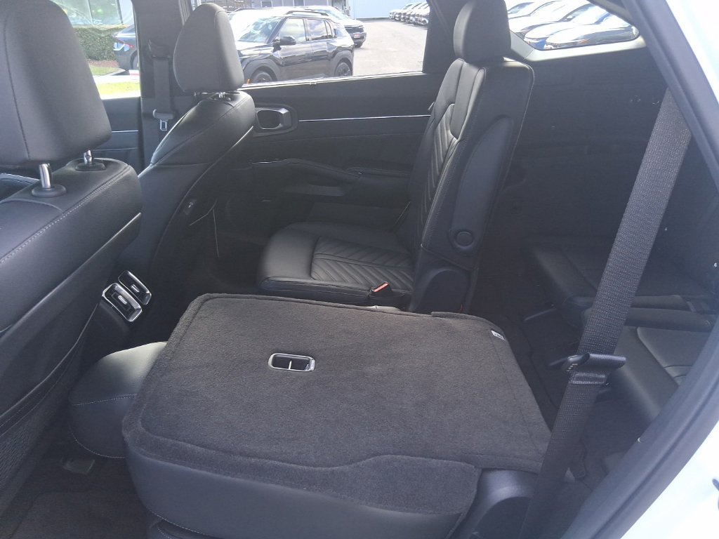Used 2026 Kia Sorento SX Prestige AWD/4WD image 16