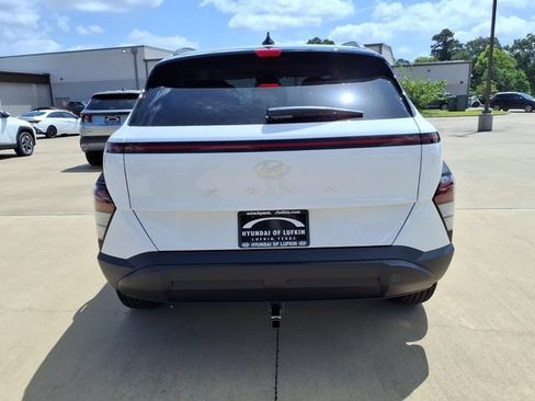 New 2026 Hyundai Kona SEL Sport FWD image 3