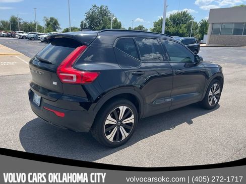 Certified 2023 Volvo XC40 Recharge Plus AWD/4WD image 5