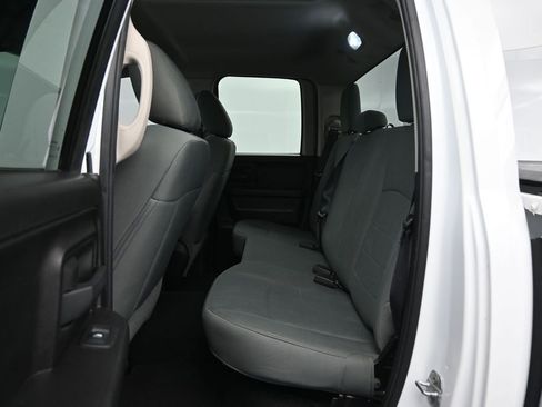 Used 2015 RAM 1500 Express AWD/4WD image 19