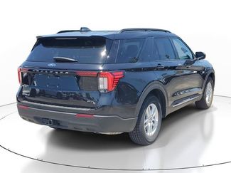 Used 2025 Ford Explorer Active RWD video 2