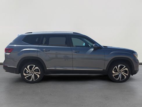 Used 2022 Volkswagen Atlas SEL image 6