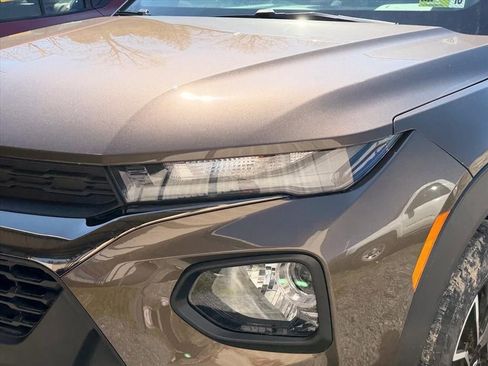 Used 2021 Chevrolet TrailBlazer ACTIV w/ Technology Package image 4