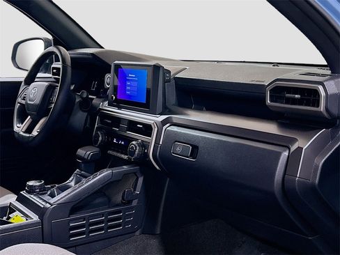 Used 2025 Toyota 4Runner SR5 image 26