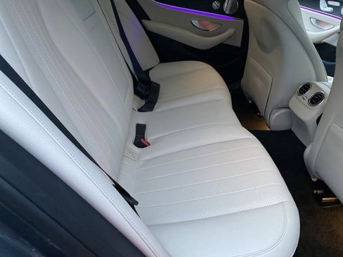 Used 2020 Mercedes-Benz E 350 Sedan image 32