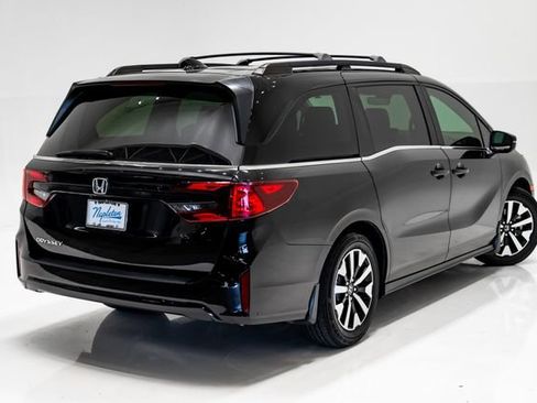 Used 2025 Honda Odyssey EX-L image 37