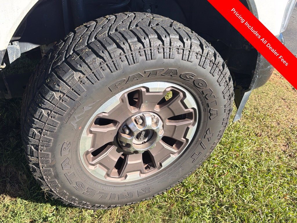 Used 2024 Ford F350 King Ranch AWD/4WD image 2