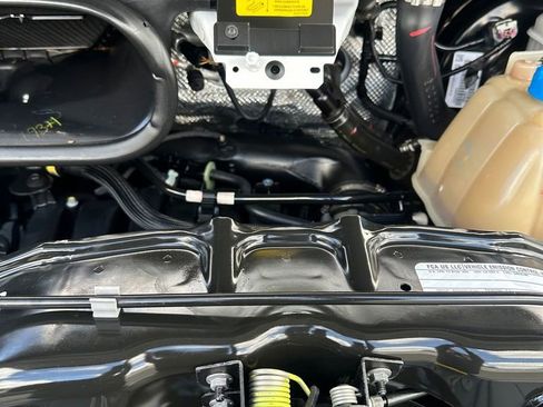 Used 2024 RAM ProMaster 2500 w/ Convenience Group FWD image 7